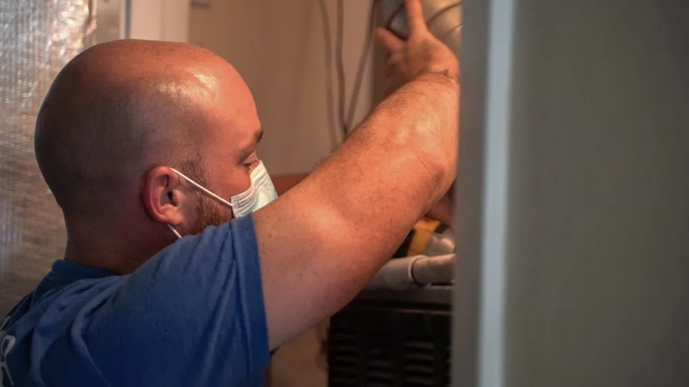 Slide of Master Tech HVAC