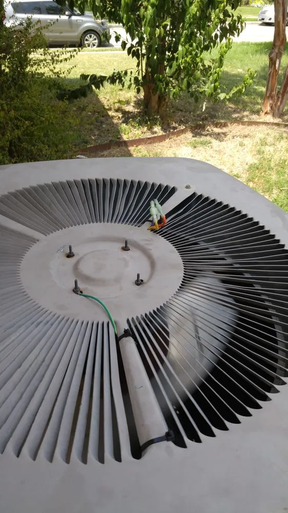 Slide of Master Tech HVAC