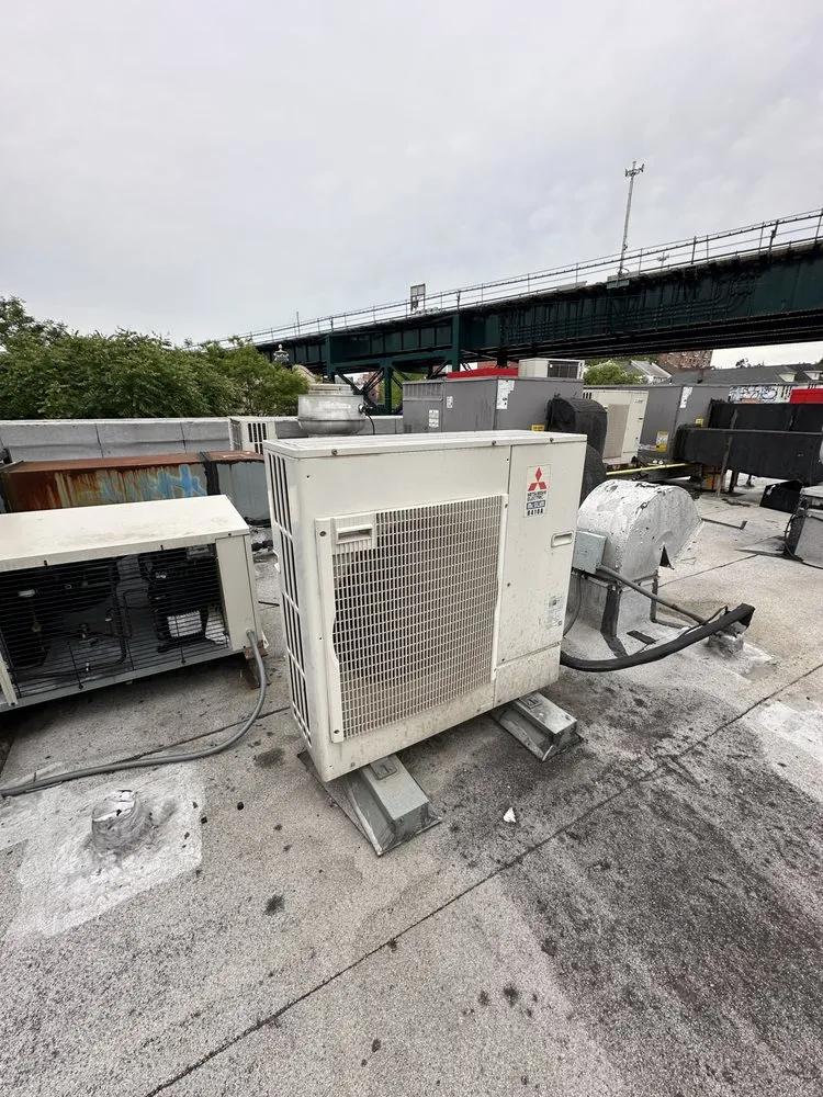 Slide of Mastertech Heating & Cooling