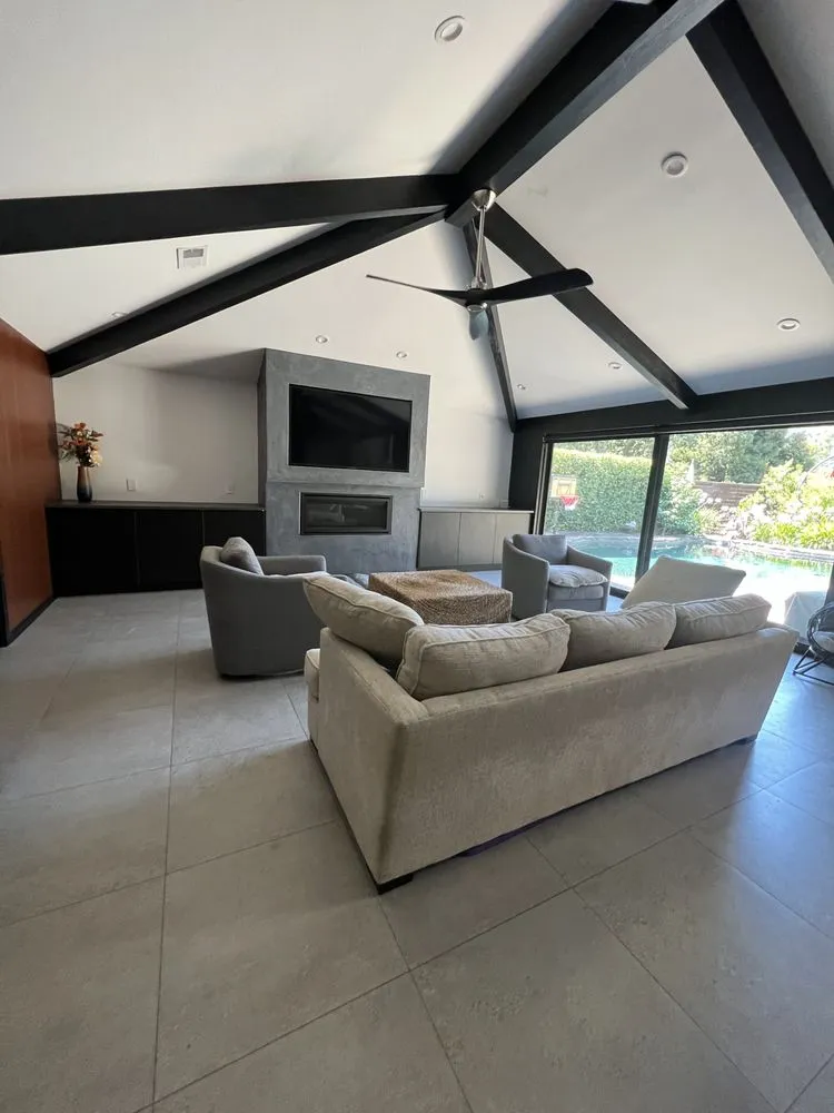 Slide of Mateo Gomez Handyman & Construction