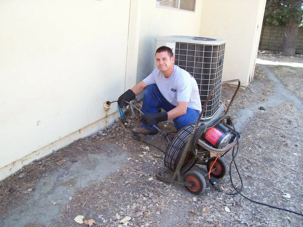Expert water heater service service in Santa Clarita, CA - Matthew's Plumbing