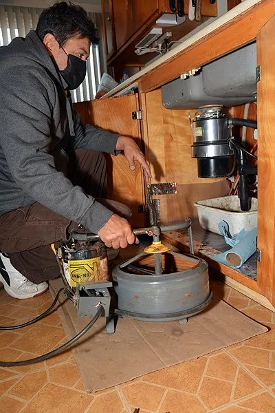 Emergency leak detection in El Cerrito, CA by Mauro's Plumbing