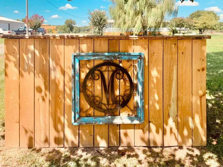 Slide of Maverick & Moore