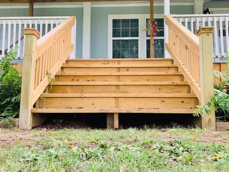 Slide of Maverick & Moore