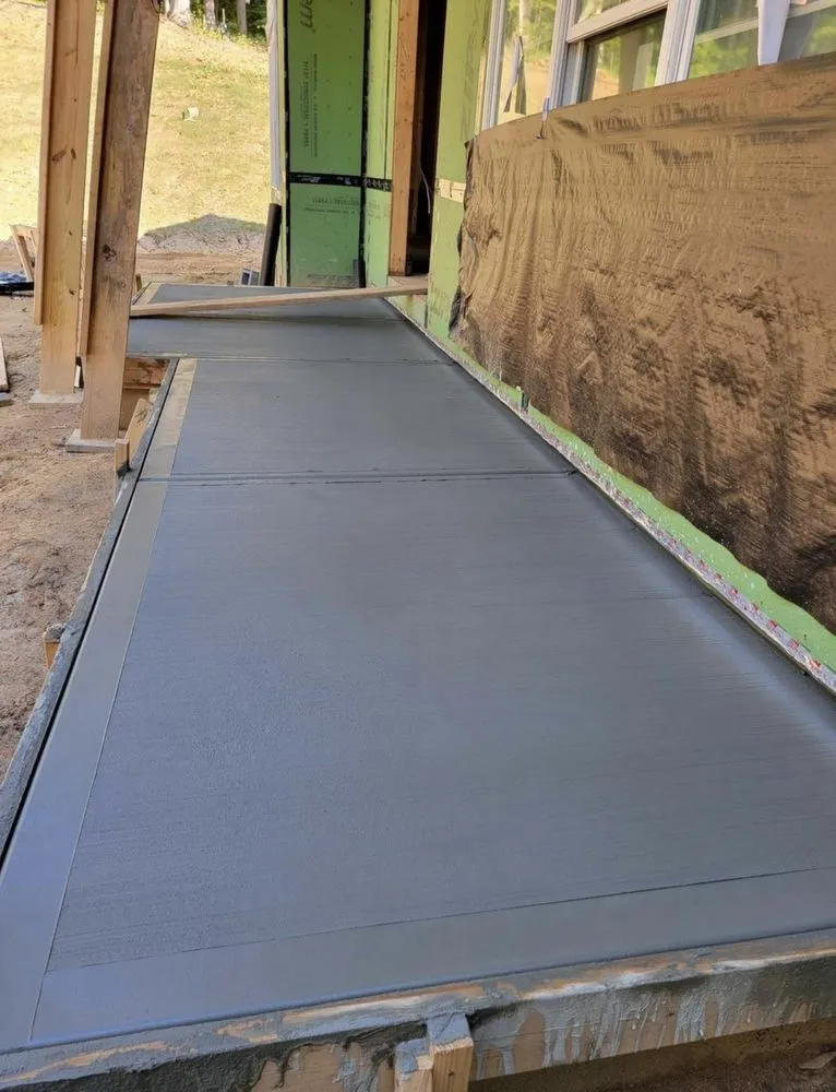 Slide of Mavericks Construction