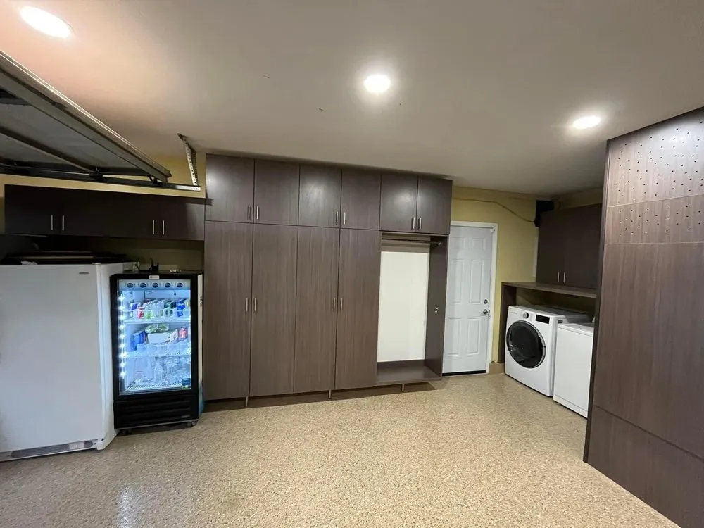 Slide of Mavericks Construction