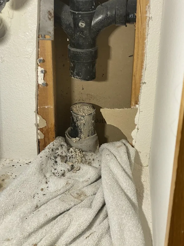 Slide of Max Plumbing & Air Conditioning