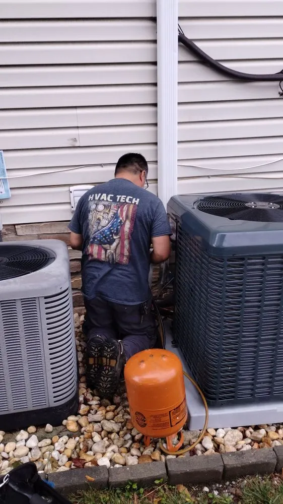 Slide of Maximo Heating, Cooling & Plumbing