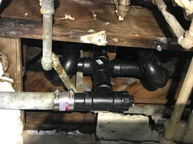 Slide of Maya Plumbing Services