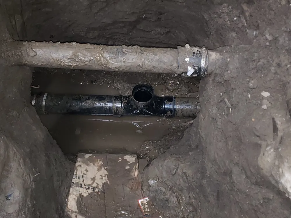 Slide of MC Plumbing & Drain