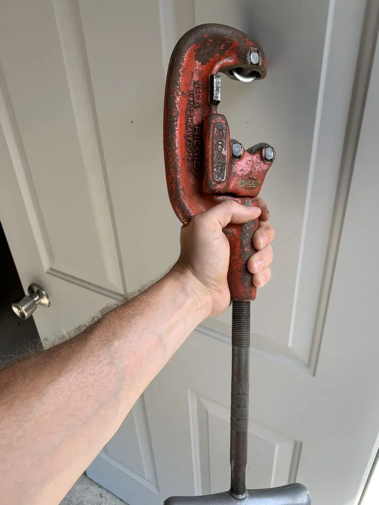 Slide of M&C Plumbing