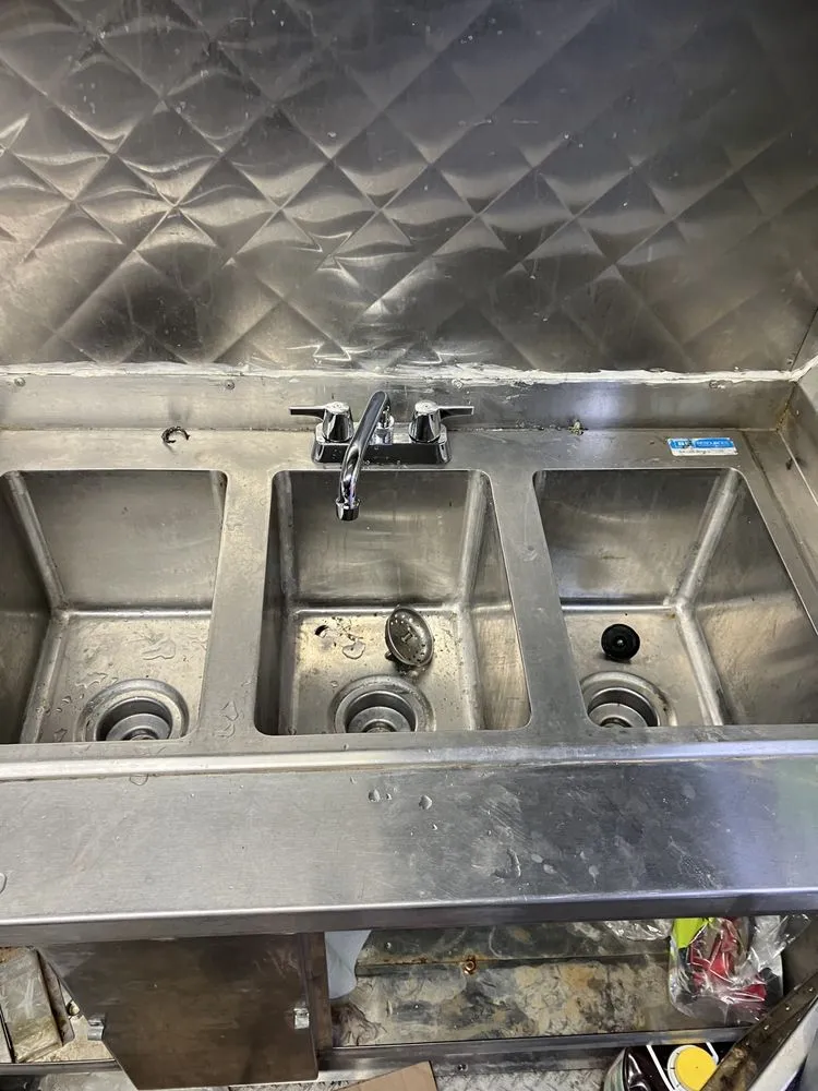 Slide of M&C Plumbing