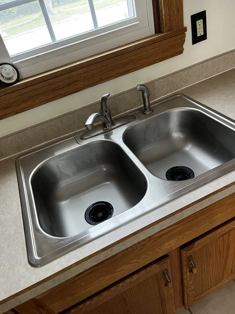 Slide of McCulloughs Men