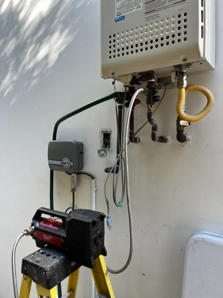 Slide of McIntosh Plumbing