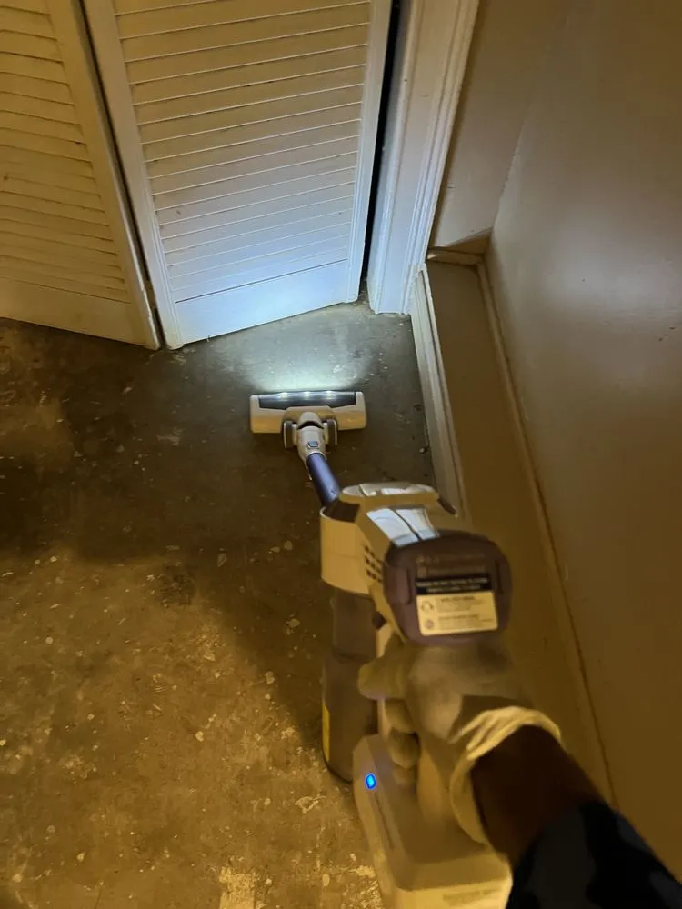 Quality drain cleaning experts serving Du Quoin, IL - McQueens On-The-Go Home & Automobile Cleaning Services