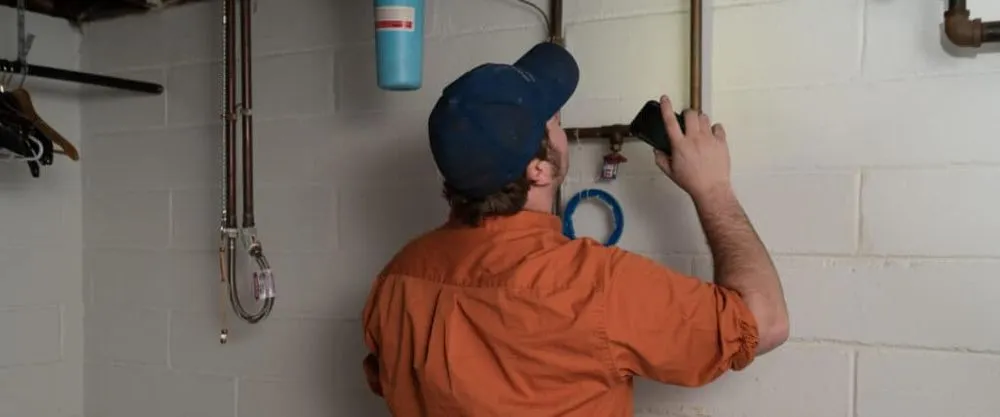 Professional water heater service service in Saint Paul, MN - McQuillan Home Services