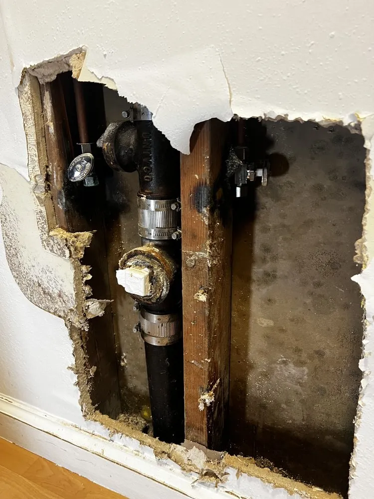 Slide of MD Plumbing & Rooter