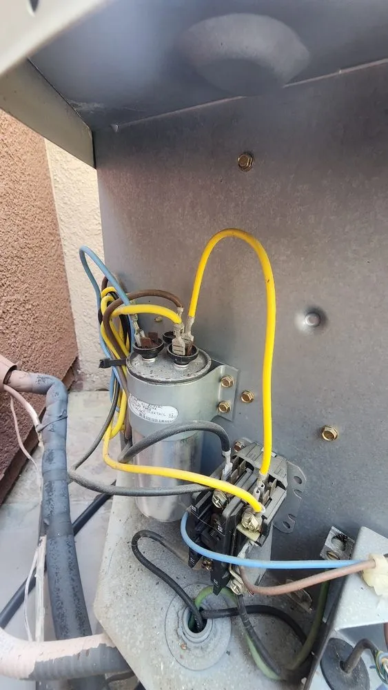 Slide of MDTECH Appliance Repair