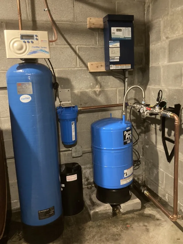 Slide of Me & Gee Home Services