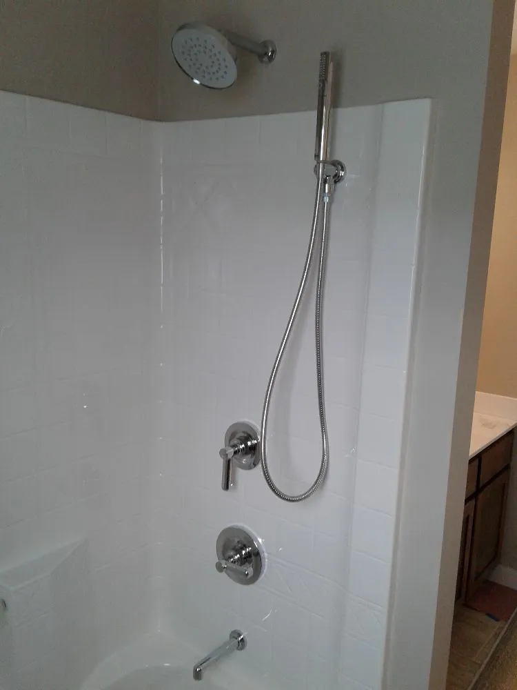 Slide of Meadowlark Plumbing