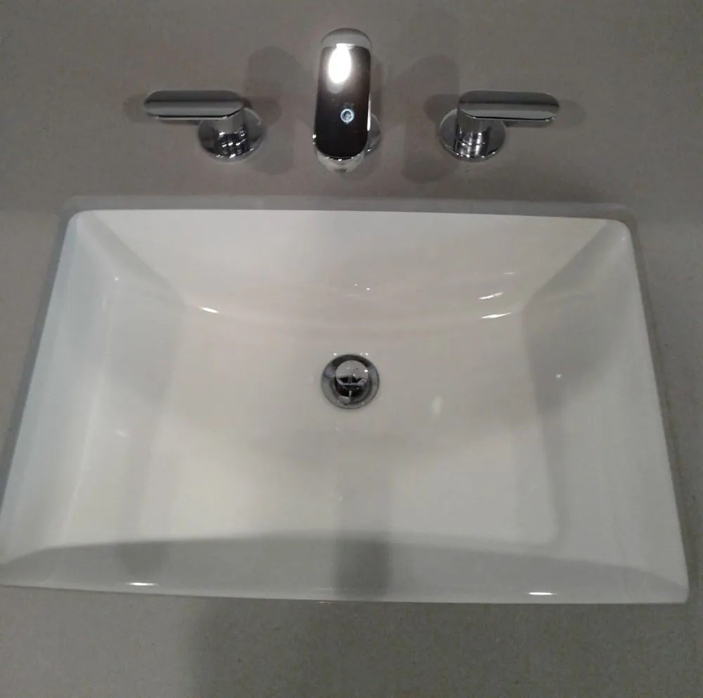 Slide of Meadowlark Plumbing