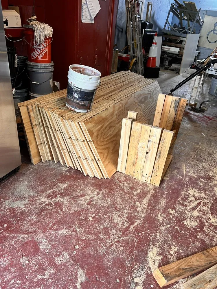 Slide of Meck Services