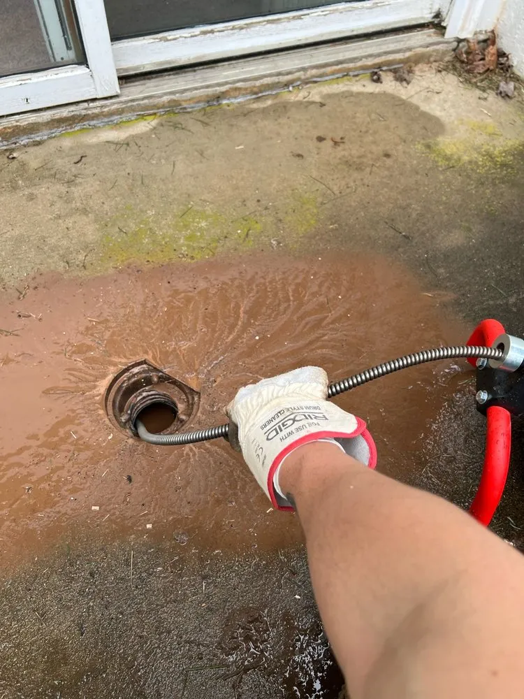 Slide of Medert Services