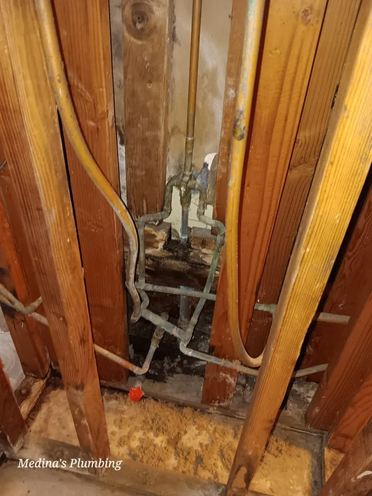 Slide of Medina’s Plumbing