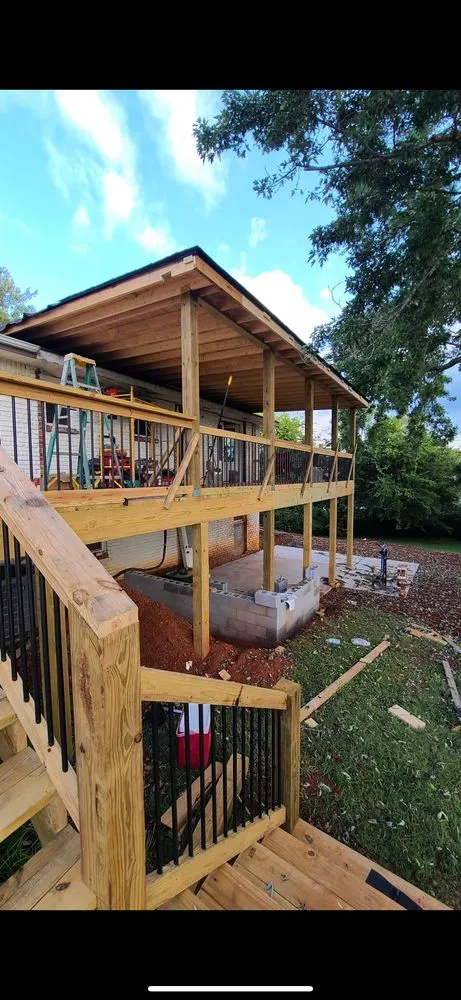 Slide of Meeks Home Improvement