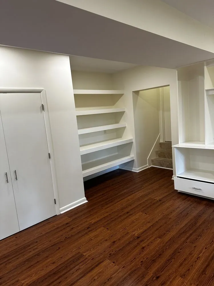 Slide of Meeks Home Improvement