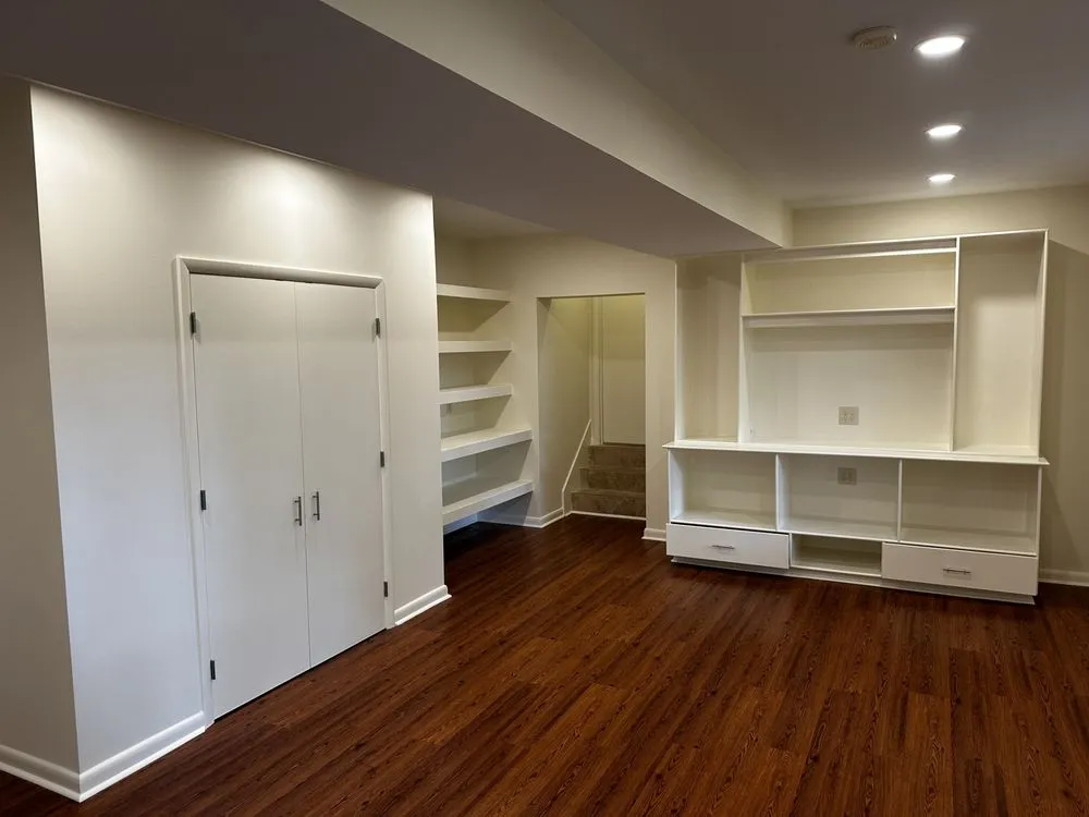 Slide of Meeks Home Improvement