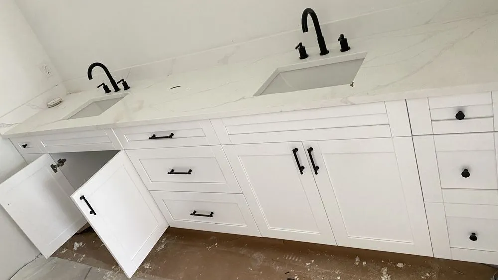 Slide of Meixan Plumbing Service