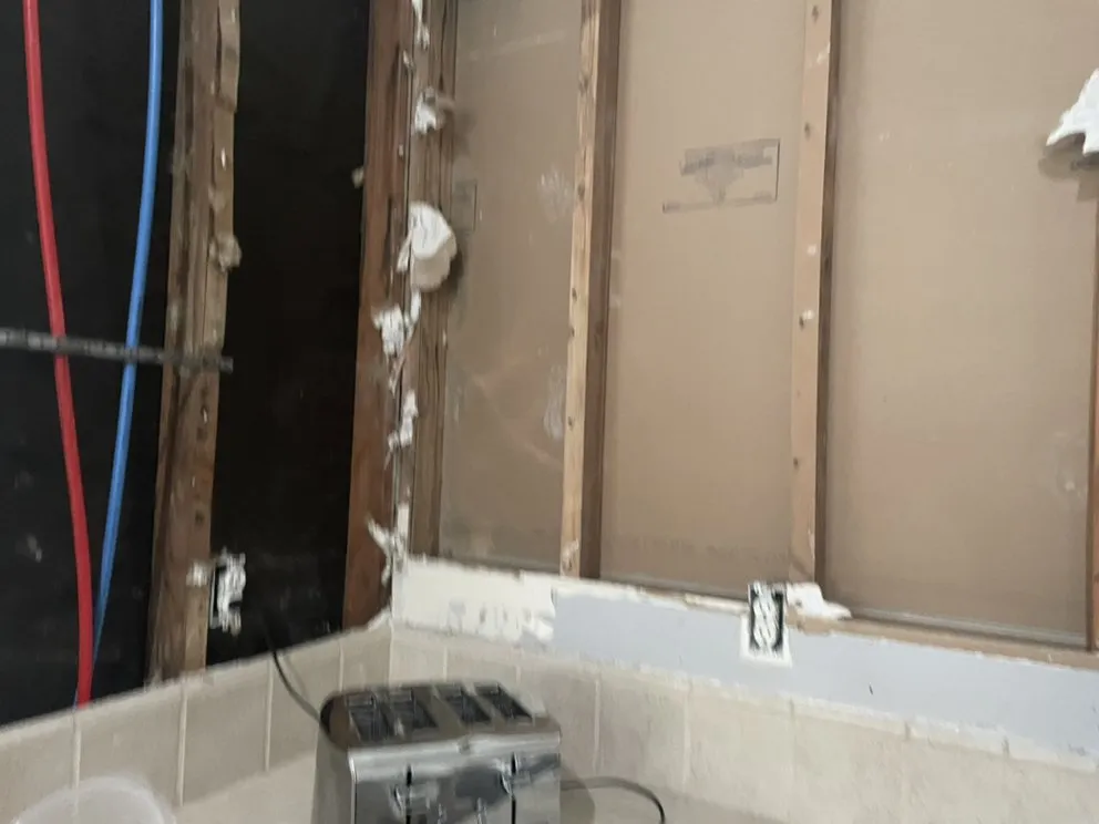 Slide of Mejia's Handyman