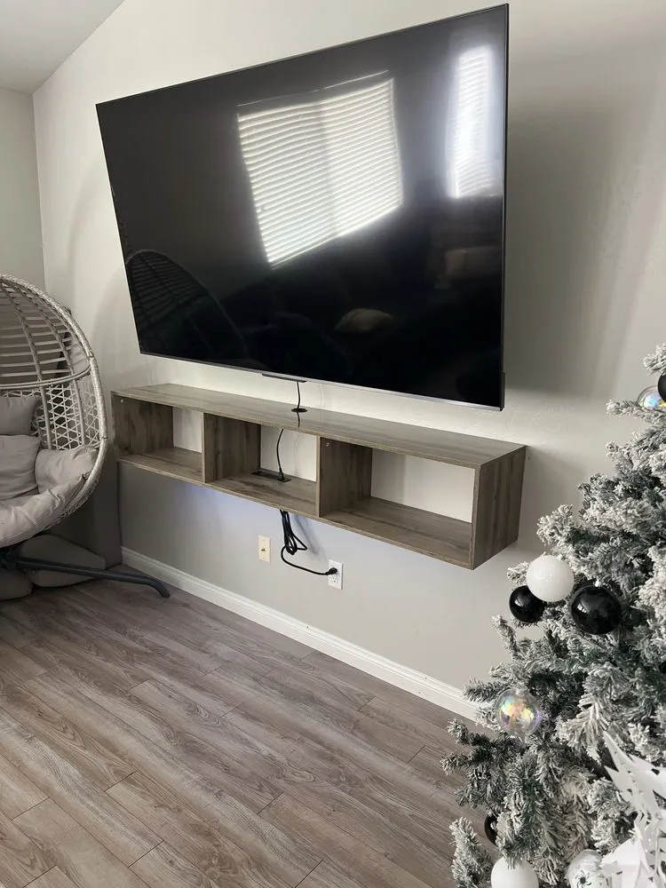 Slide of Mejia's Handyman