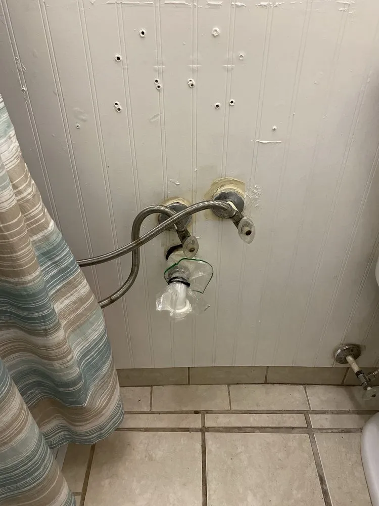 Slide of Melberg Handyman and Drain Cleaning