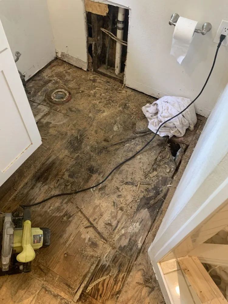 Slide of Melendez Handyman Multiservices