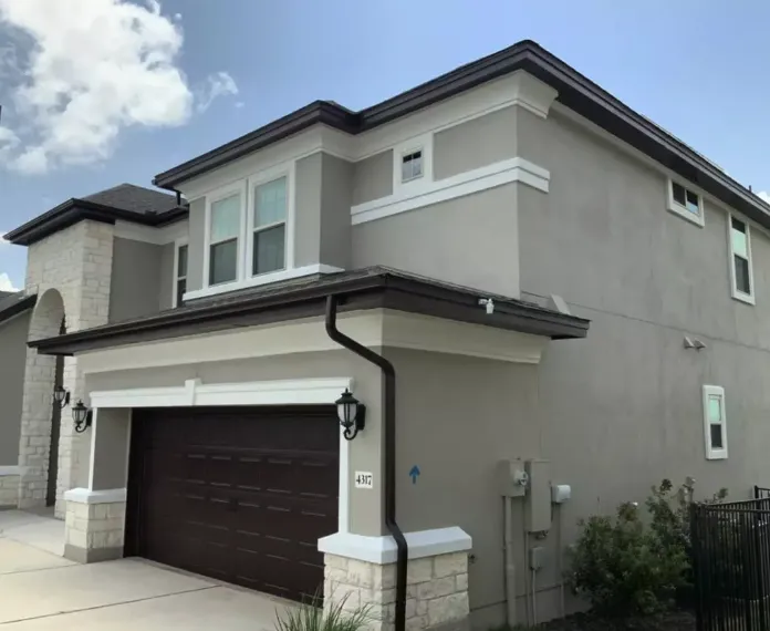 Slide of Melo Spaces & Home Improvements