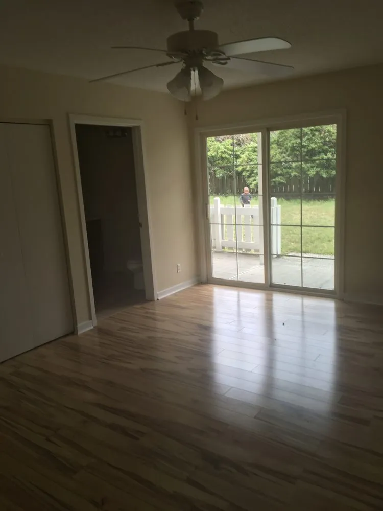 Slide of Mels Remodeling