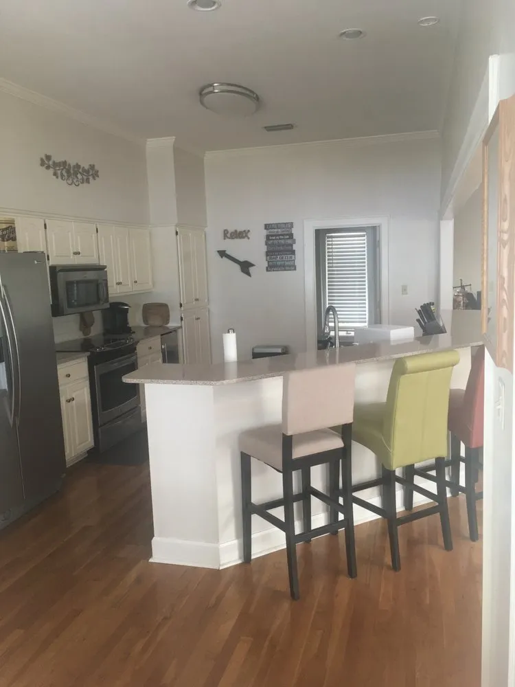 Slide of Mels Remodeling