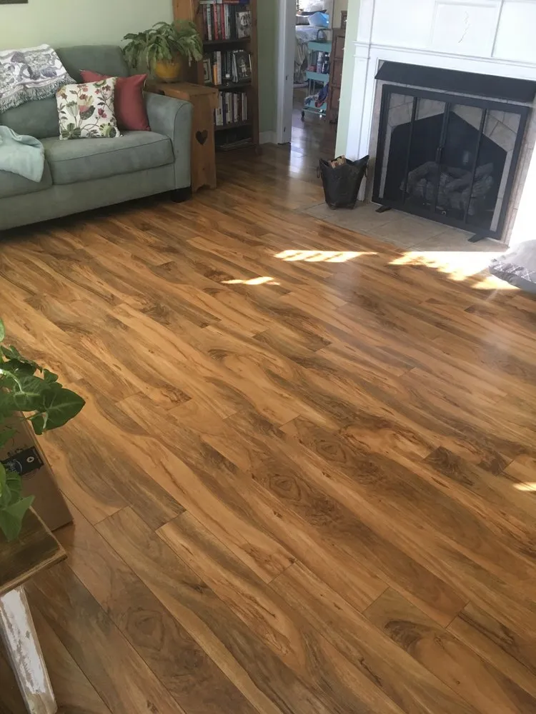 Slide of Mels Remodeling