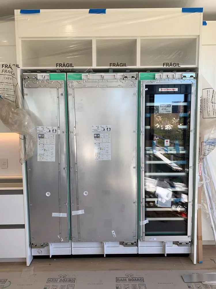 Slide of Mena Installations