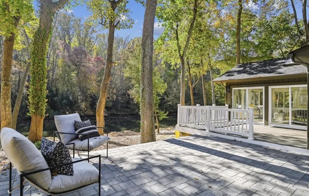 Slide of Mencia and Sons Home Improvement