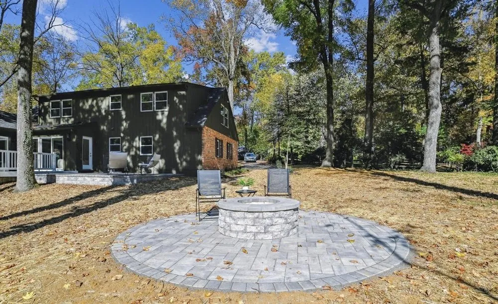 Slide of Mencia and Sons Home Improvement