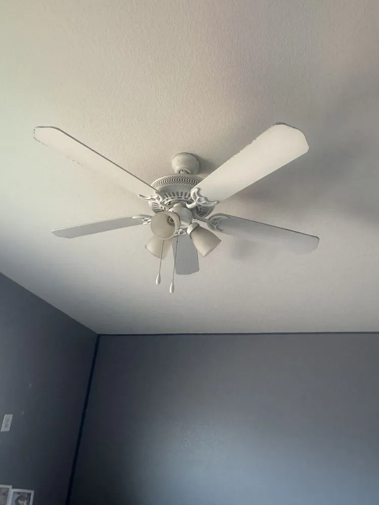 Slide of Mendez Services