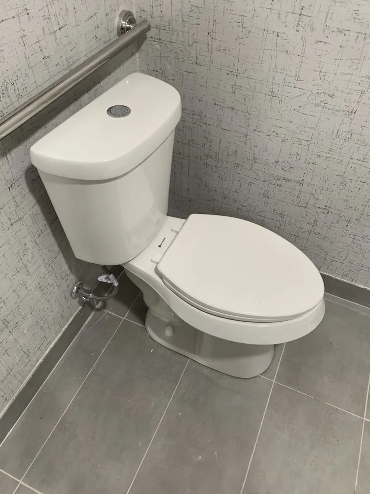 Slide of Mendieta Plumbing Services