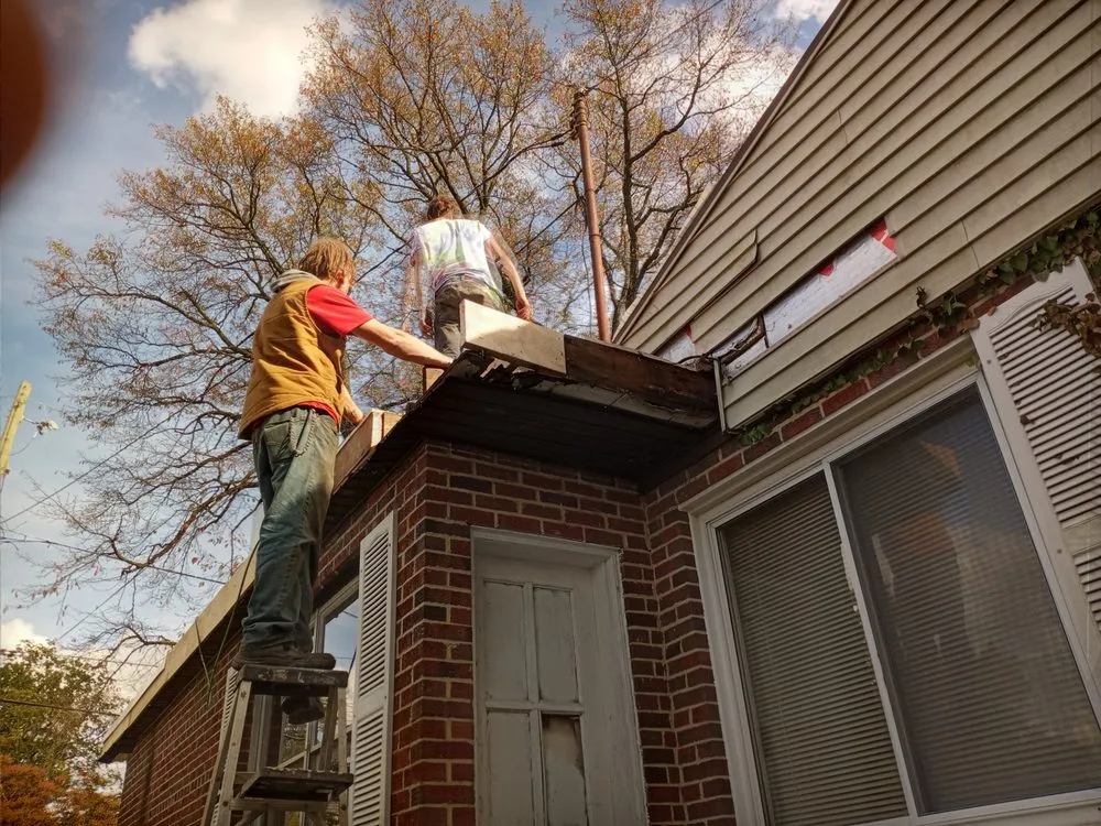 Slide of Mendoza Construction