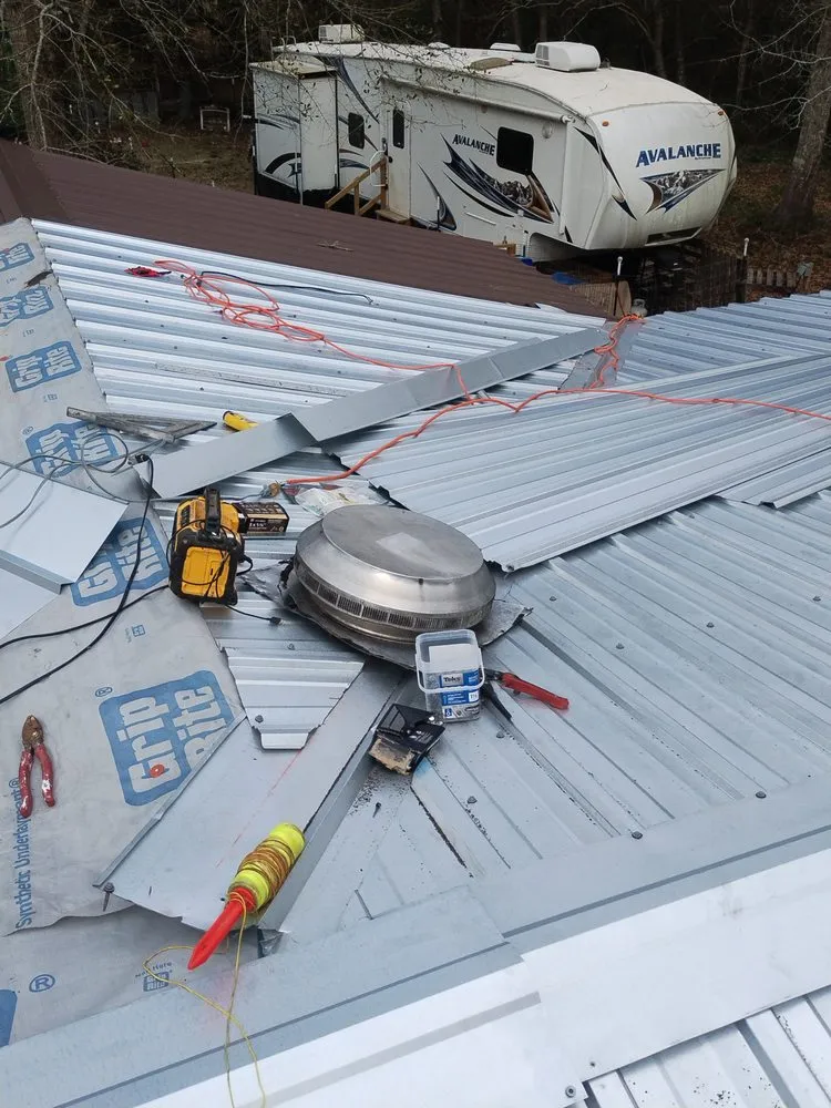 Slide of Mendoza Construction