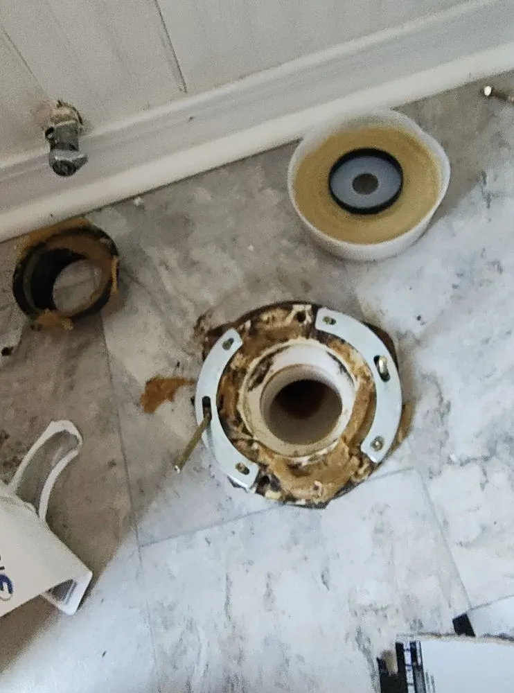 Slide of Mendoza Construction