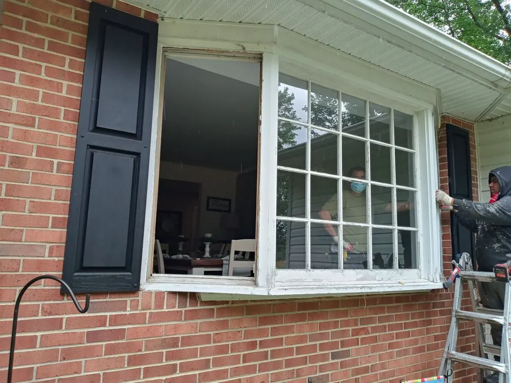 Slide of Mendoza Construction