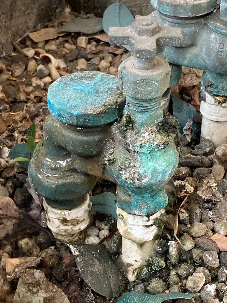 Slide of Mendoza Handyman